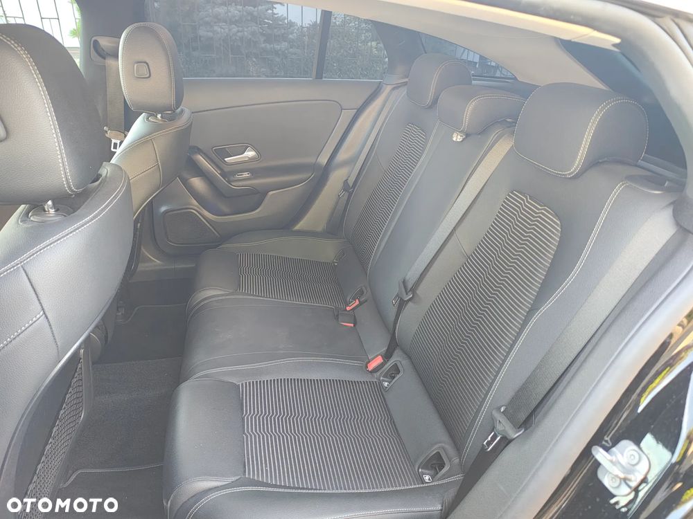 Mercedes-Benz CLA - 15