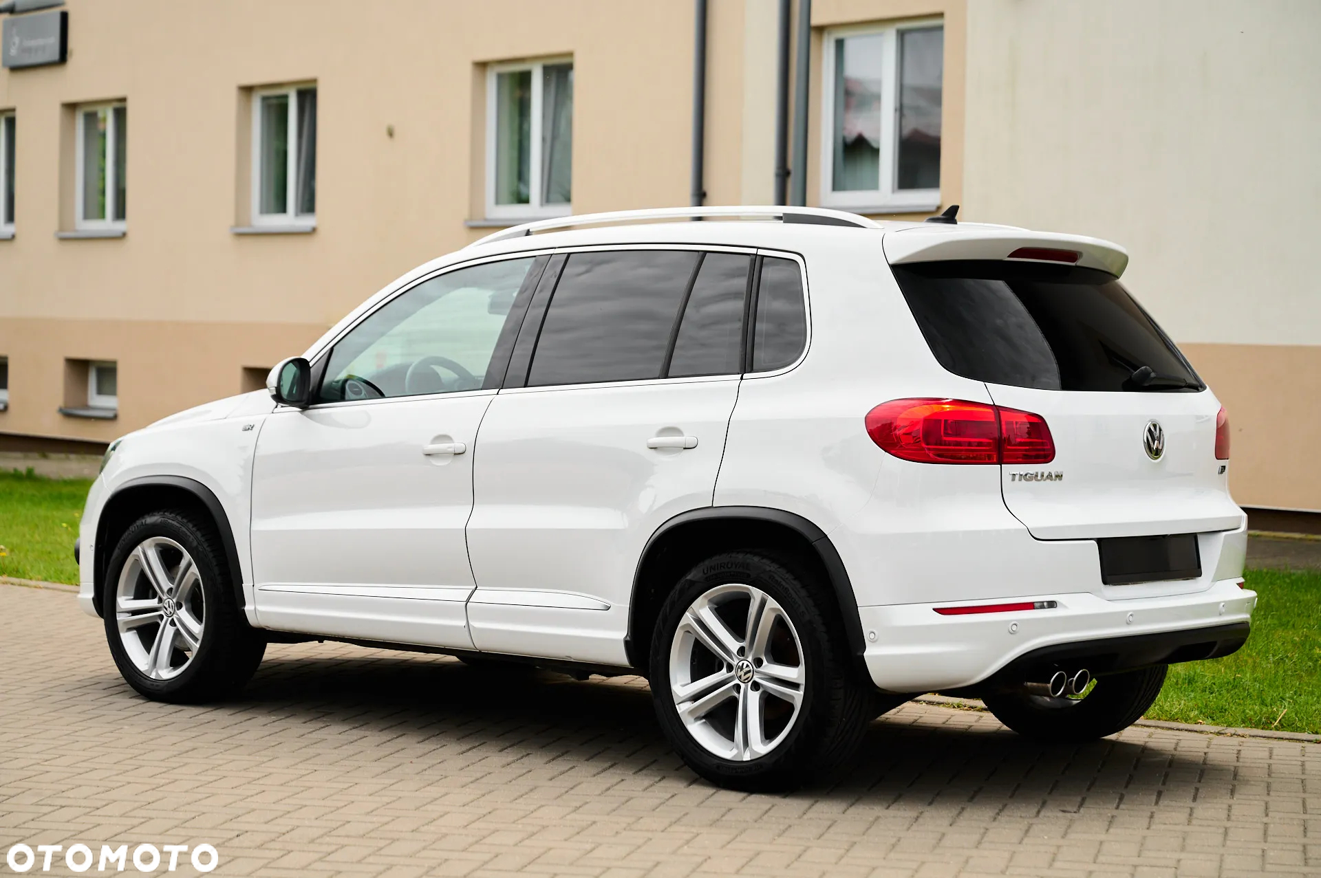 Volkswagen Tiguan 2.0 TDI R-Style - 9