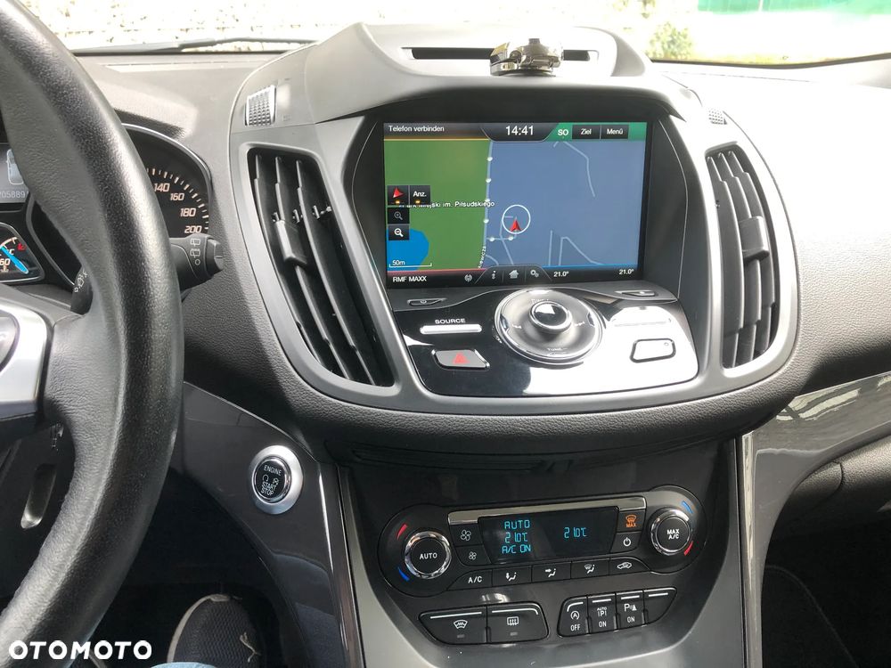 Ford Kuga 2.0 TDCi 2x4 Titanium - 34