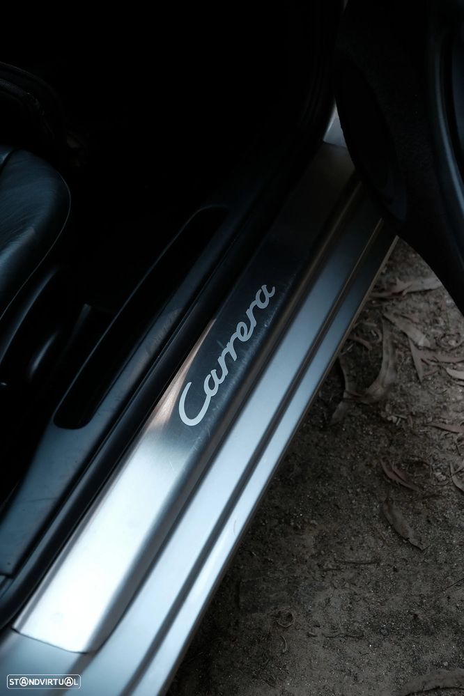 Porsche 911 (996) Carrera 4 Coupé - 51