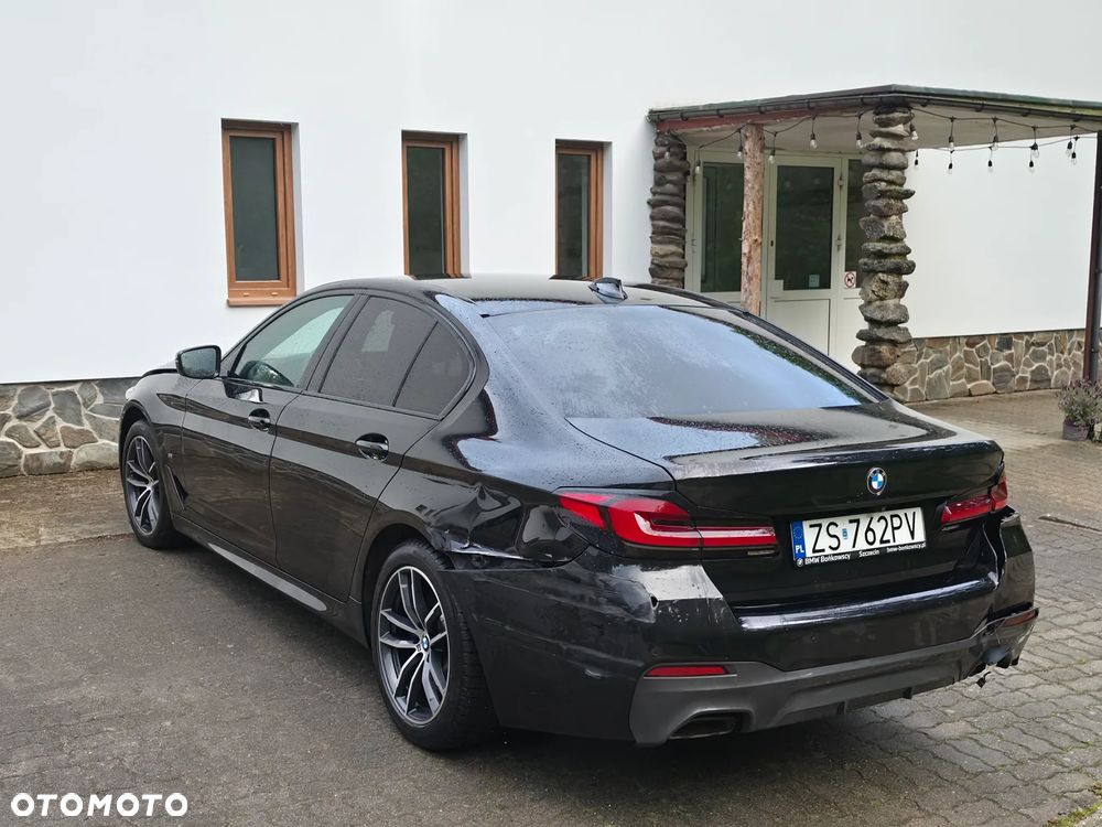 BMW Seria 5 540i xDrive mHEV M Sport sport - 18