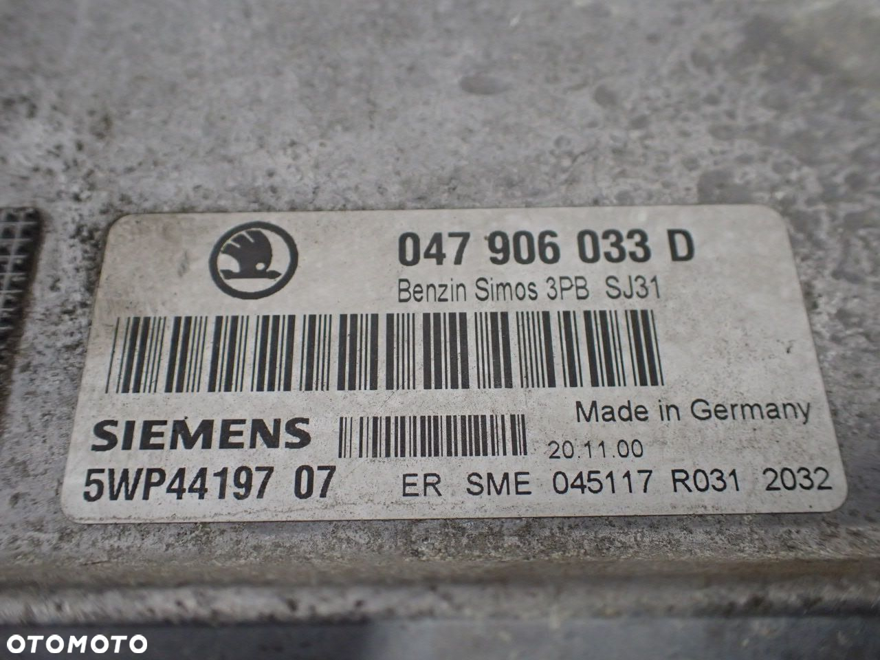 KOMPUTER SILNIKA SKODA FABIA I 1.4 047906033D - 6