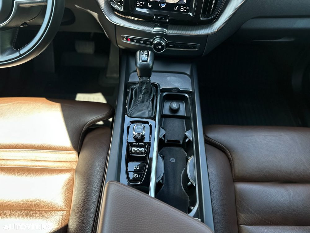 Volvo XC 60 T5 AWD Geartronic Inscription - 11