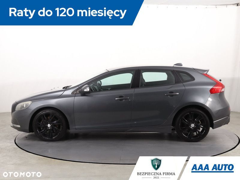 Volvo V40 - 4