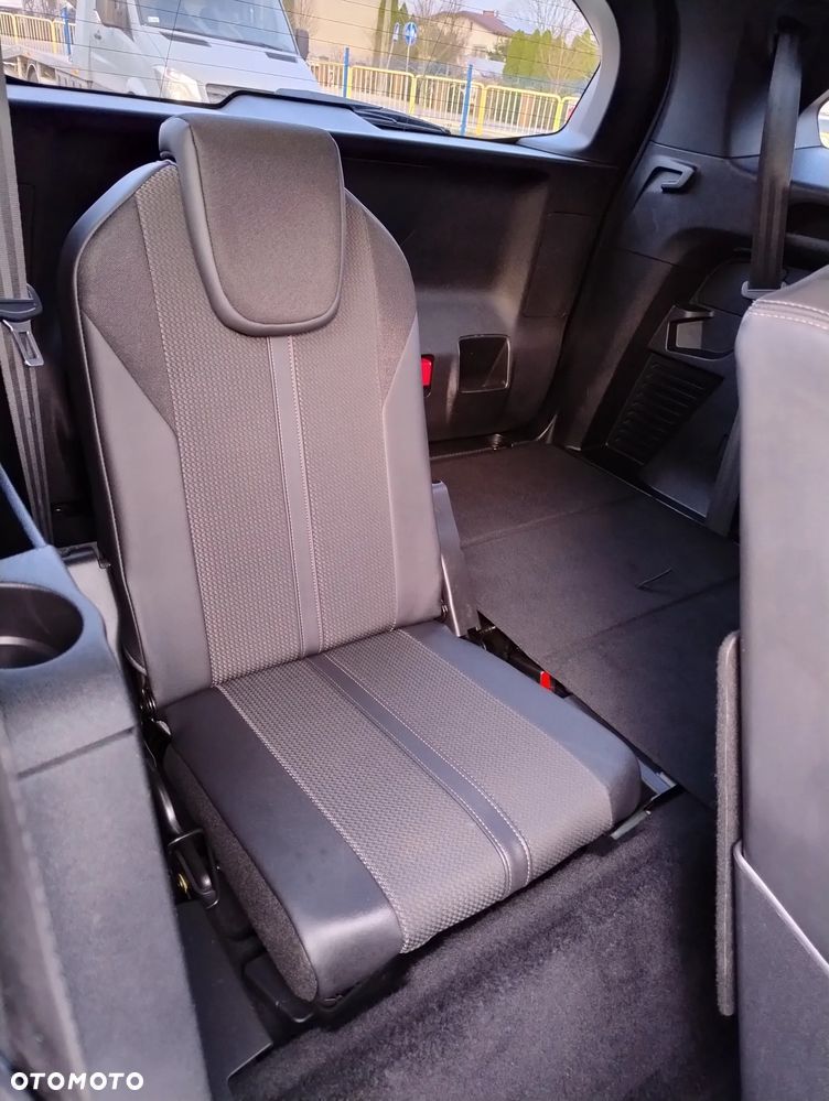 Peugeot 5008 BlueHDi 180 EAT8 GT Pack - 38