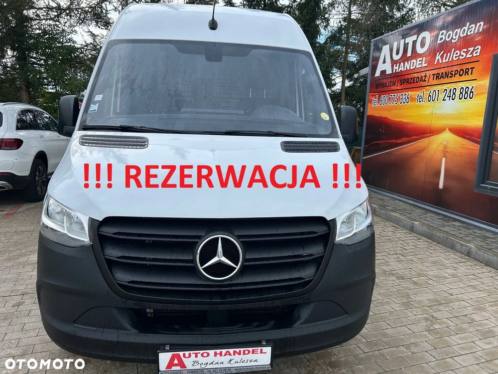 Mercedes-Benz Sprinter - 1