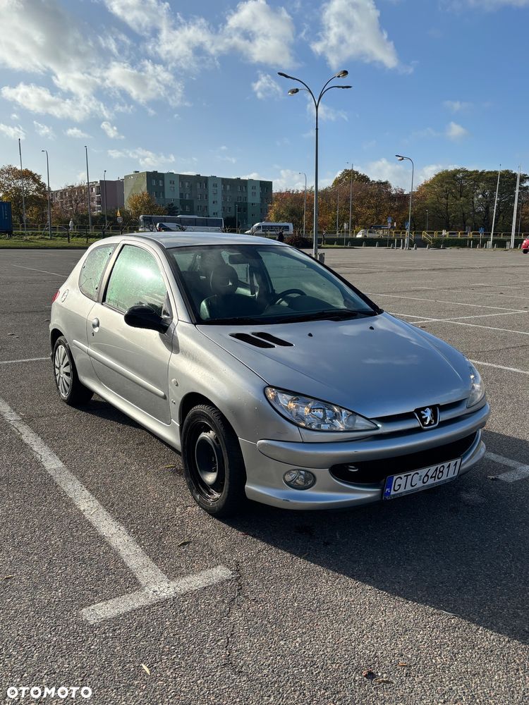 Peugeot 206 2004 photo 2