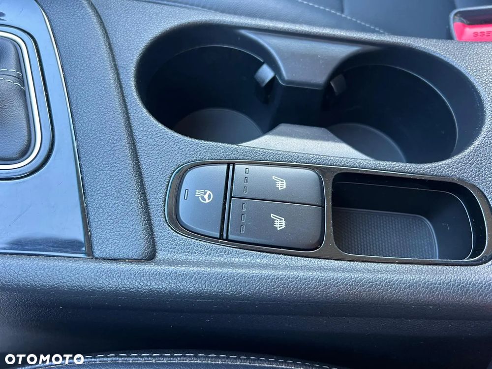 Kia Niro 1.6 GDI Hybrid L - 25