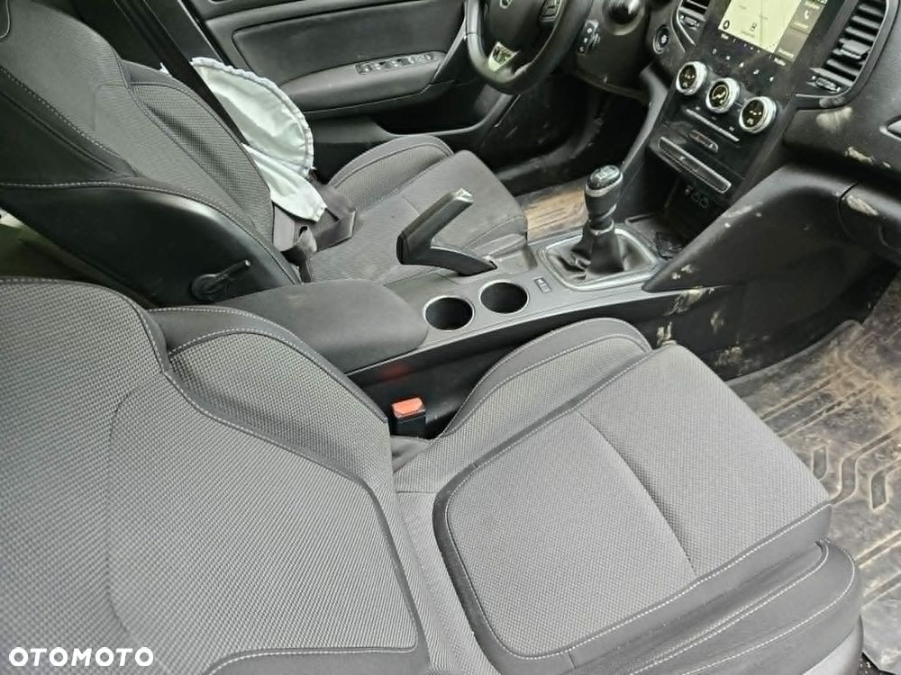 Renault Megane 1.5 Blue dCi Zen - 13