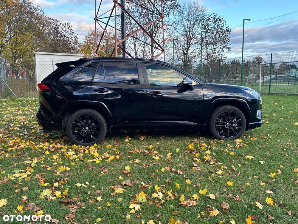 Toyota RAV4 2.5 Hybrid Black Edition by JBL 4x4 - 3