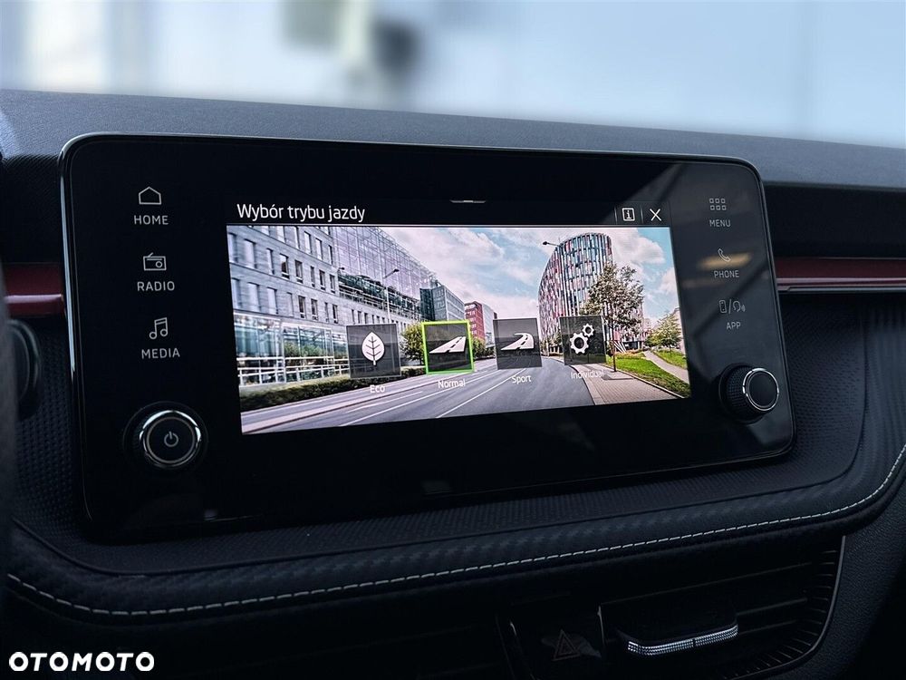 Skoda Fabia 1.5 TSI Monte Carlo DSG - 27