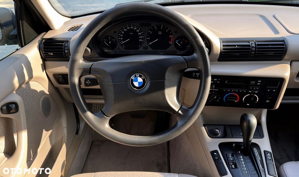 BMW Seria 3 - 13