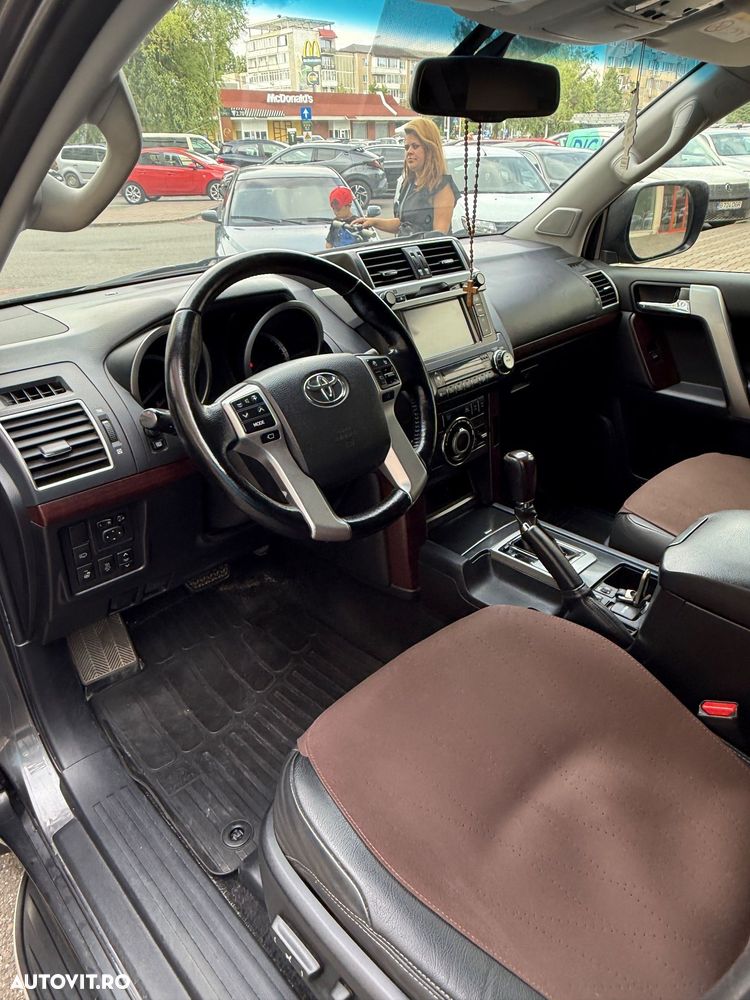 Toyota Land Cruiser 2.8l Turbo D-4D AVS Aut. Luxury - 7