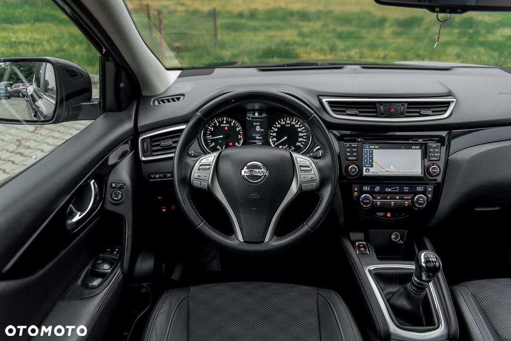 Nissan Qashqai 1.6 DIG-T Tekna - 37