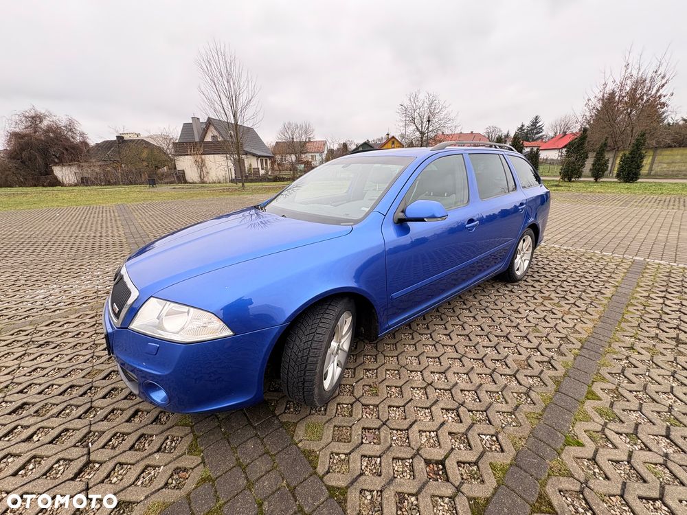 Skoda Octavia 2.0 TDI DPF RS - 2