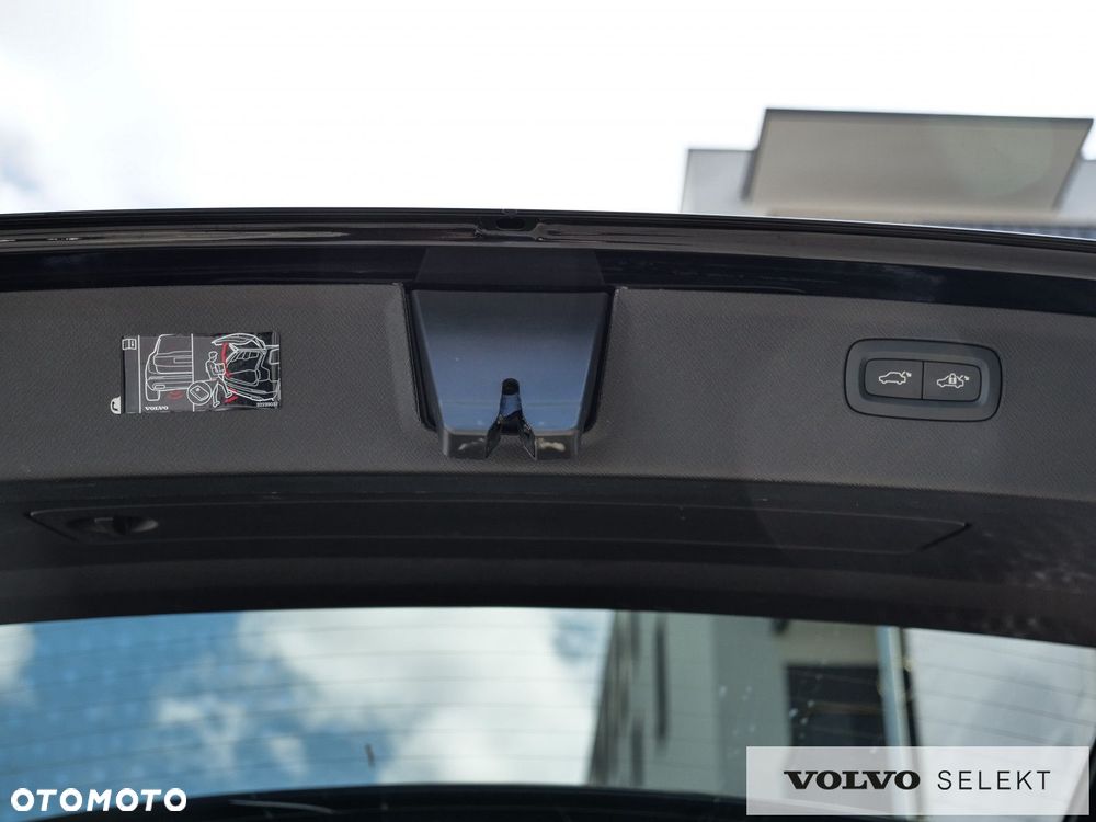 Volvo XC 90 - 38