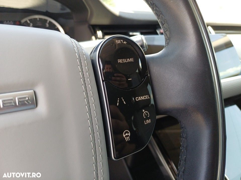 Land Rover Range Rover Evoque - 22