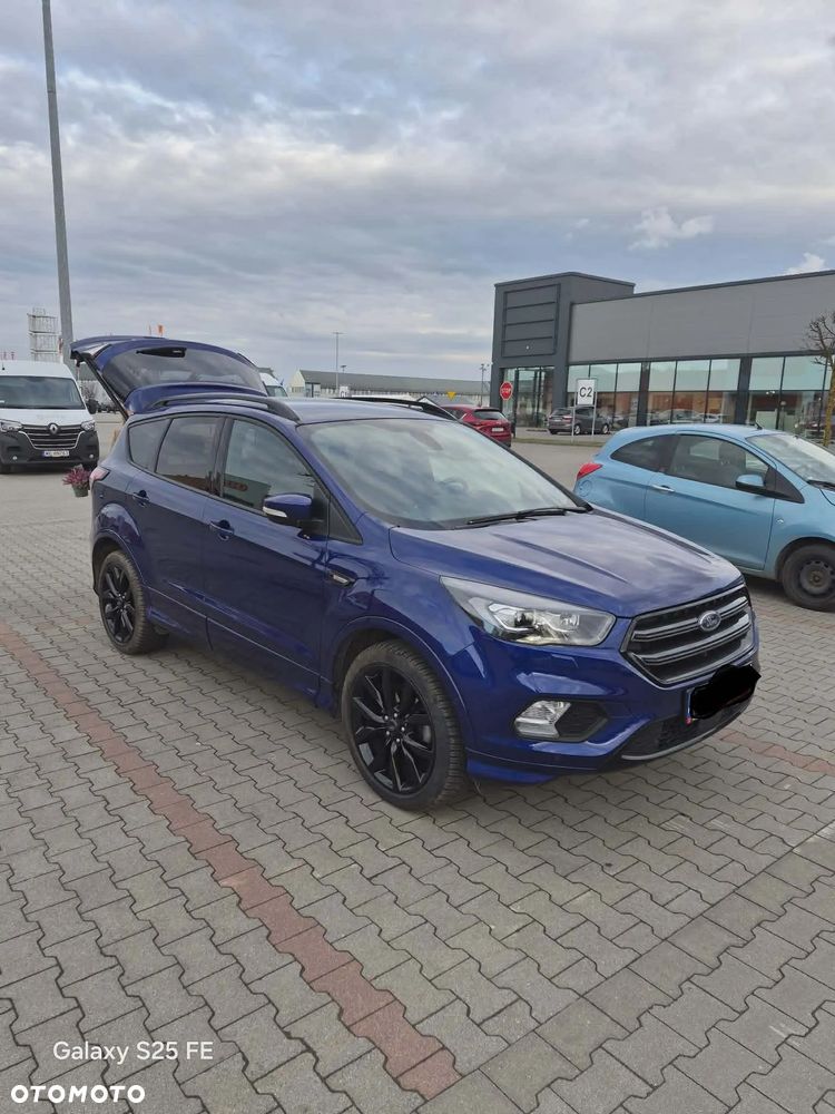 Ford Kuga - 3