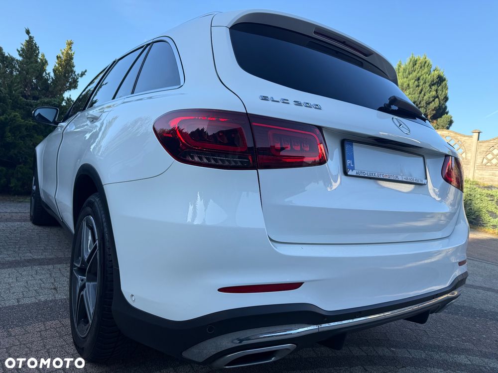 Mercedes-Benz GLC 200 4Matic 9G-TRONIC AMG Line Plus - 12