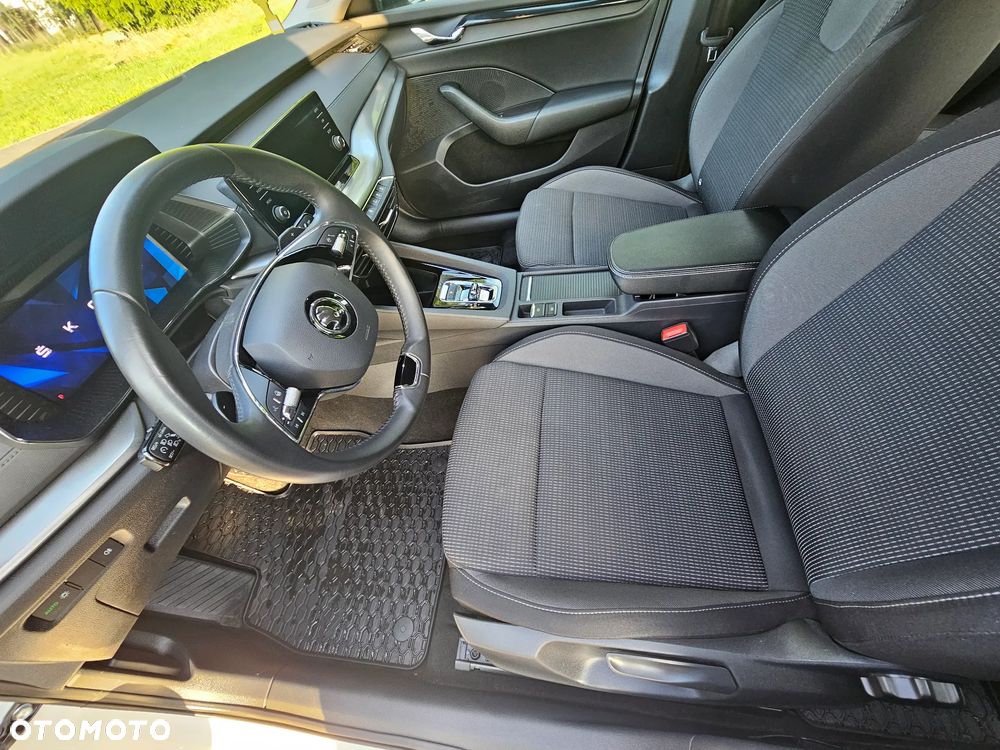 Skoda Octavia 2.0 TDI Ambition DSG - 11