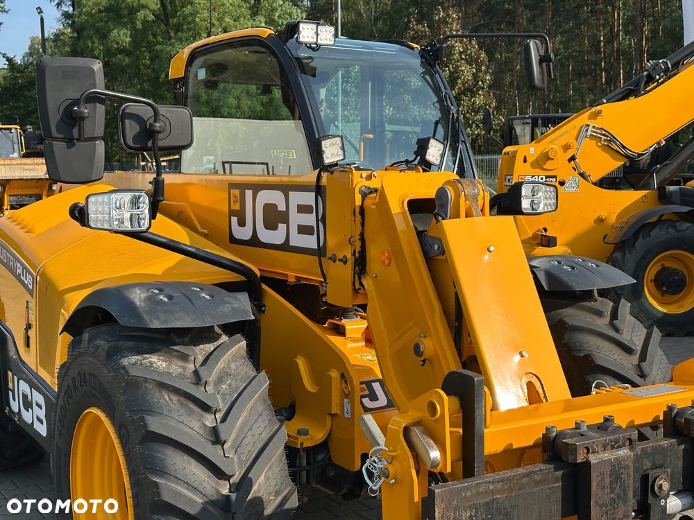 JCB 542-70 Industrial Plus - 9