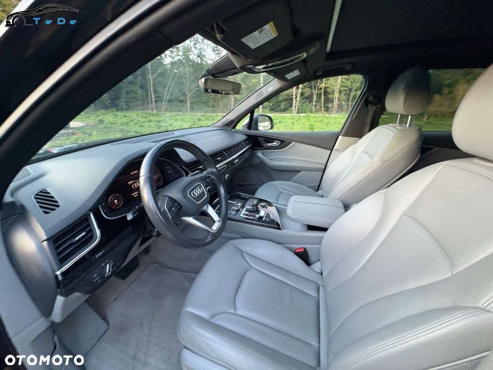 Audi Q7 3.0 TFSI Quattro Tiptr - 18
