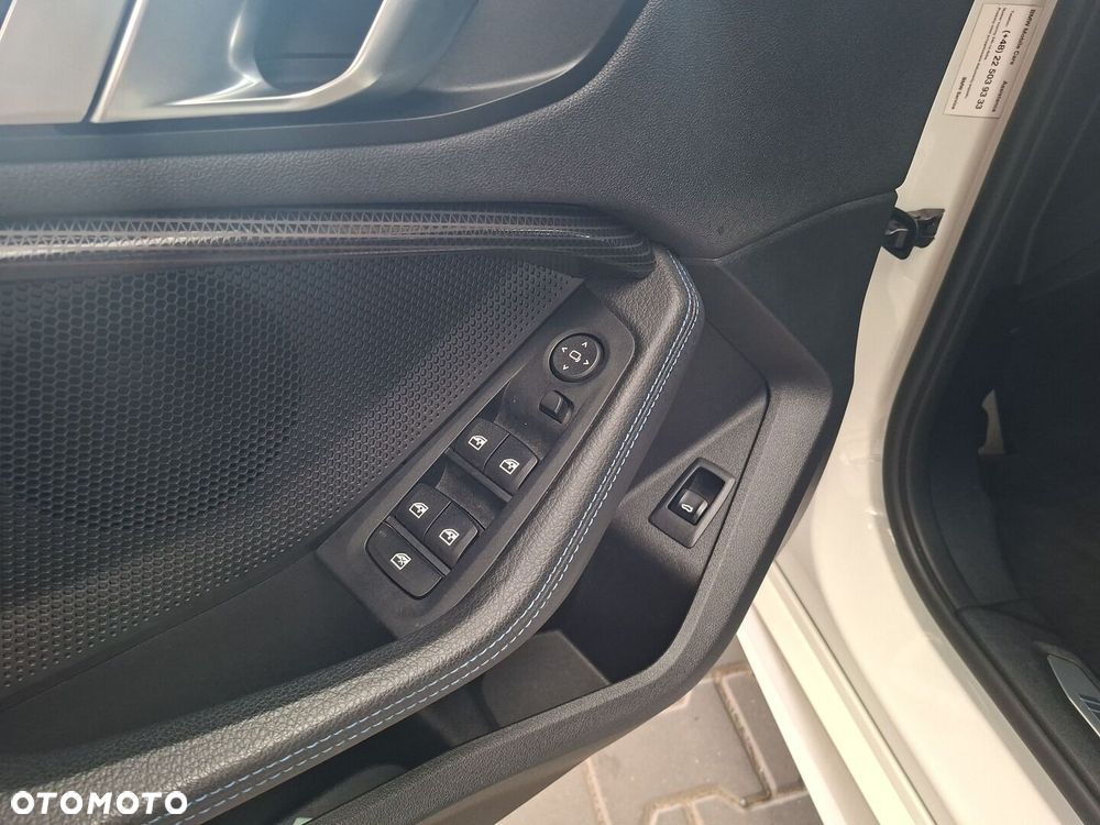 BMW Seria 1 - 18