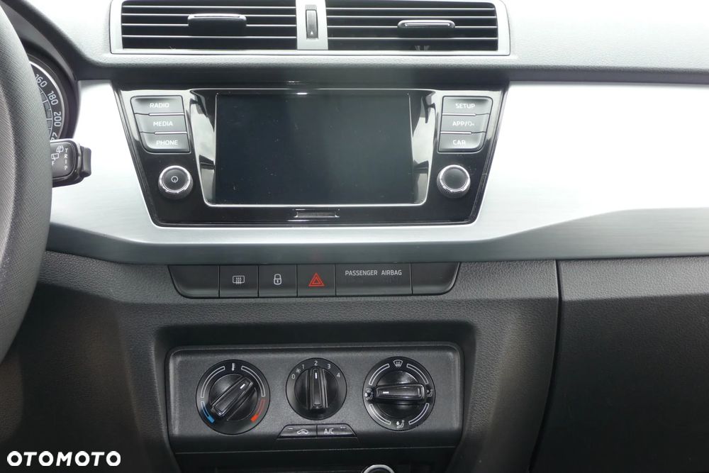 Skoda Fabia 1.0 TSI Active - 11