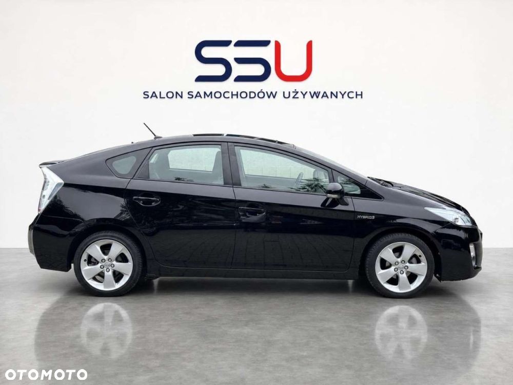 Toyota Prius 1.8 HSD Life - 12