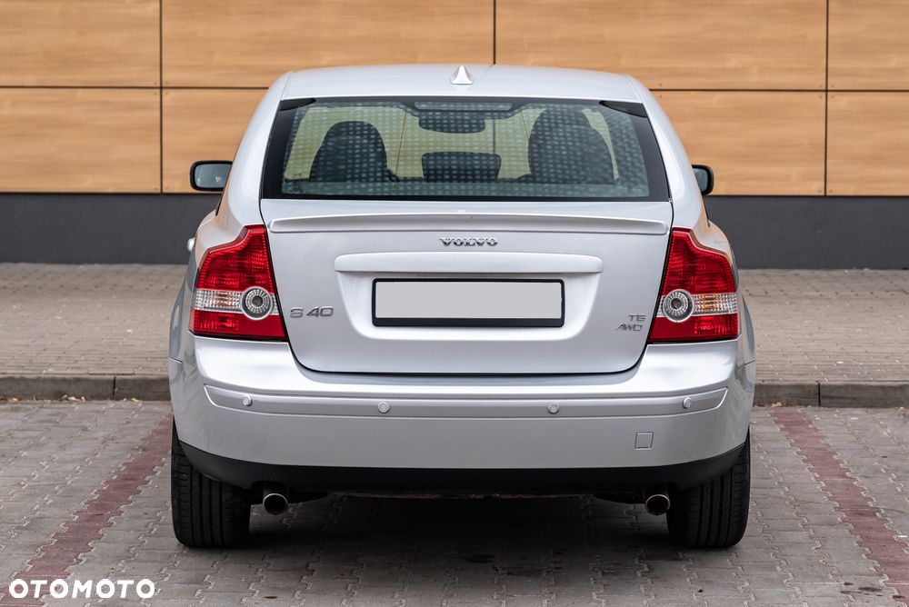 Volvo S40 T5 Momentum - 16