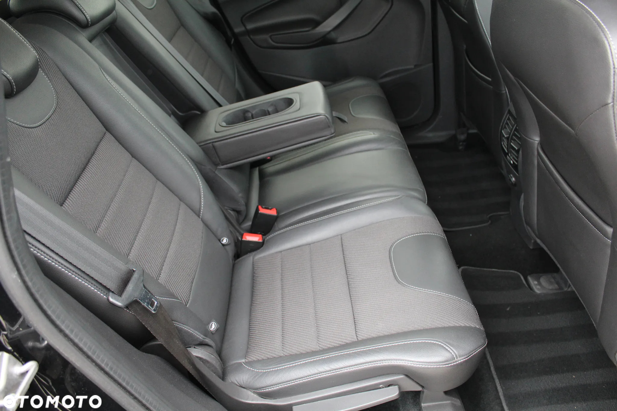 Ford Kuga 1.6 EcoBoost FWD Titanium Plus ASS - 22