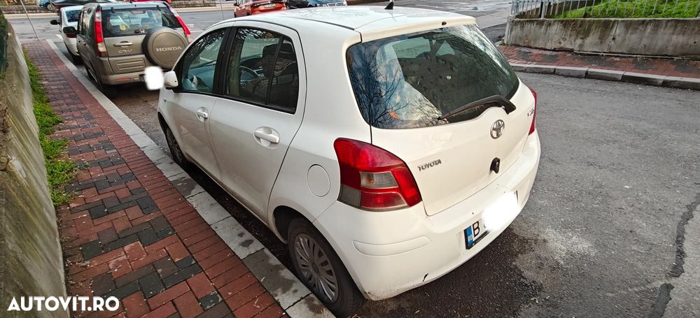 Toyota Yaris 1.0 VVT-i Comfort - 3