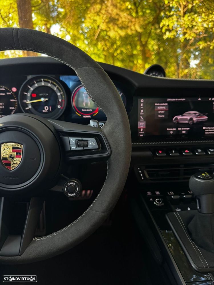 Porsche 911 (992) GT3 PDK - 34