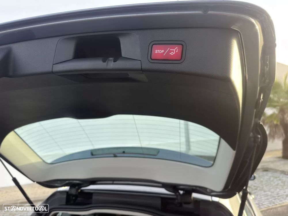 Mercedes-Benz C 250 d Station 9G-TRONIC AMG Line - 22