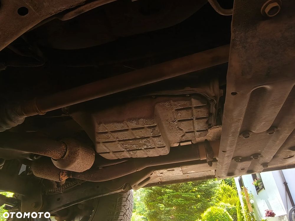 Jeep Grand Cherokee - 39