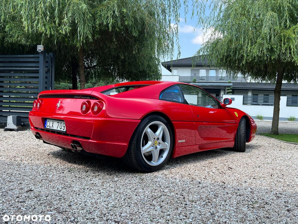 Ferrari F355 - 5