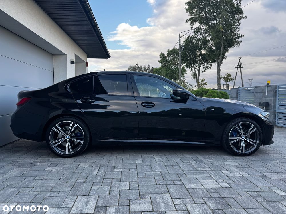 BMW Seria 3 330e xDrive M Sport sport - 12