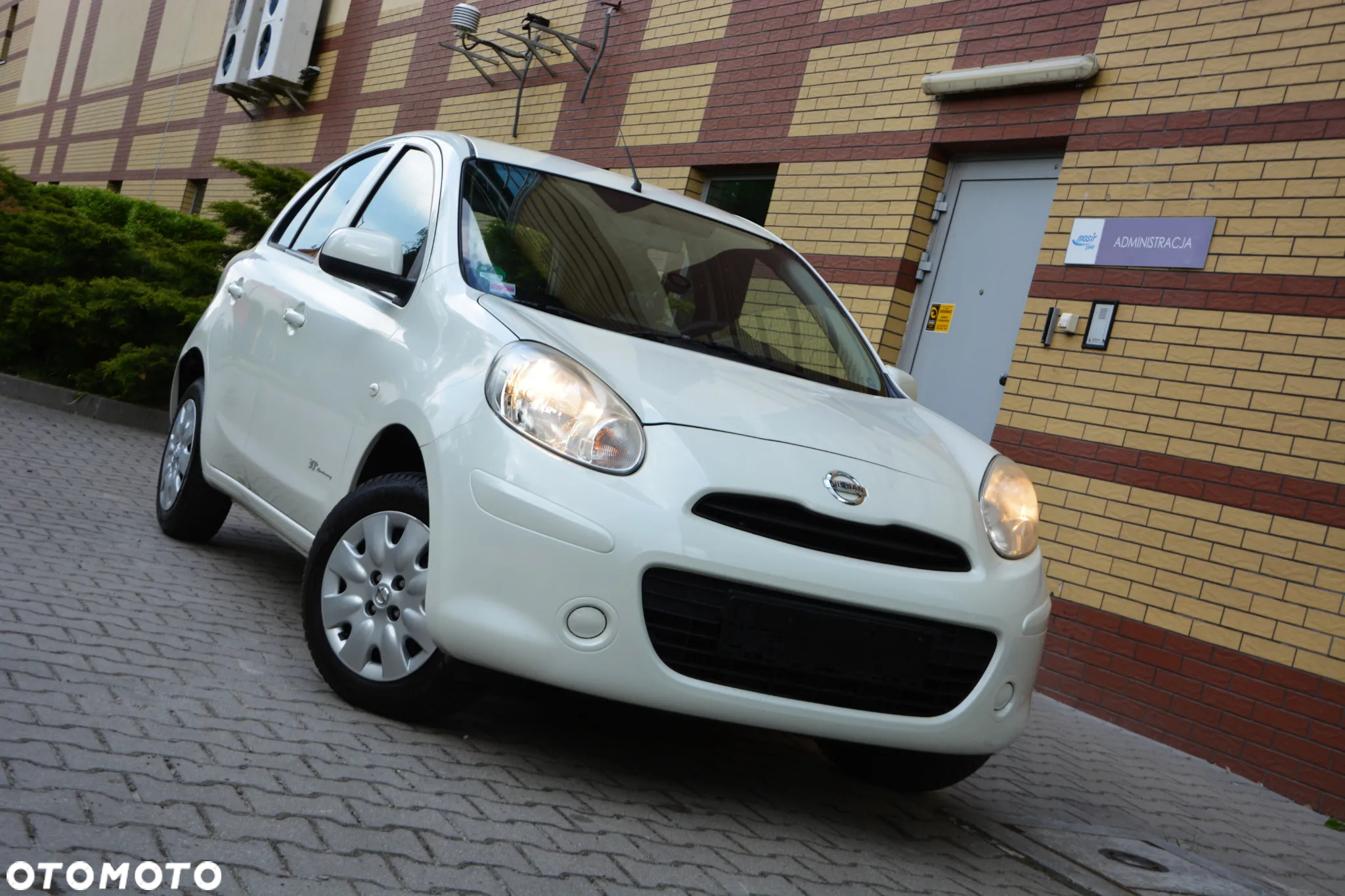 Nissan Micra 1.2 30th Anniversary - 2