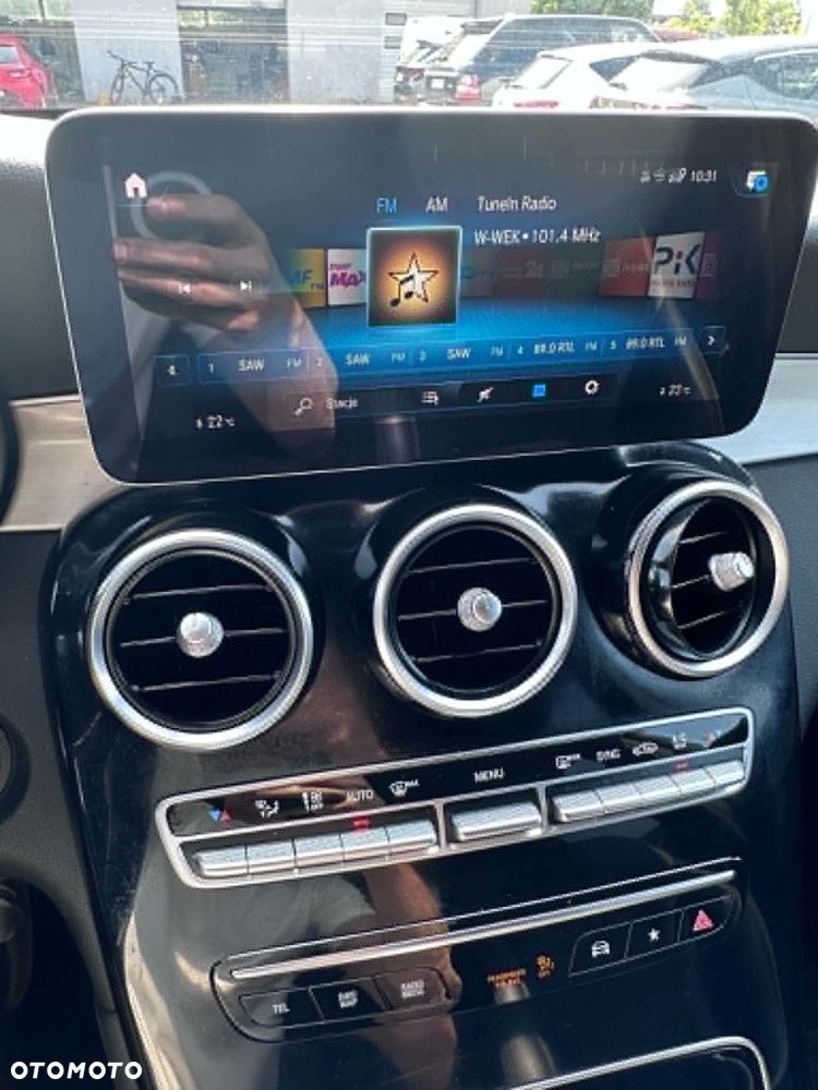 Mercedes-Benz GLC 220 d 4Matic 9G-TRONIC AMG Line - 15