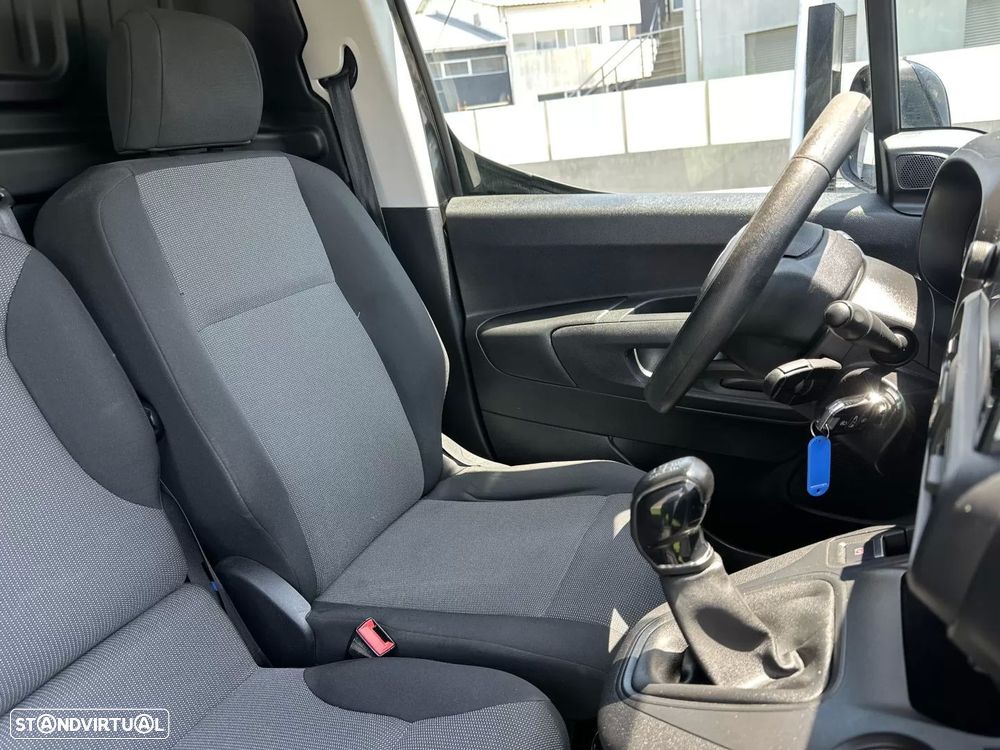 Citroën berlingo 1.5 hdi 3 lugares - 44