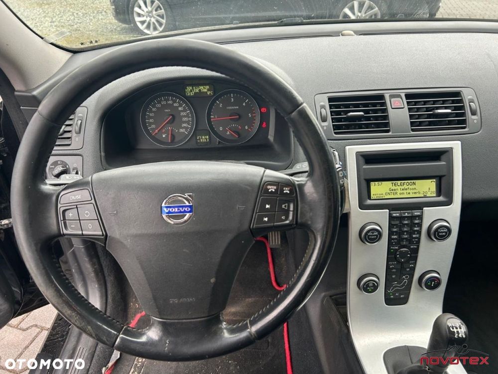 Volvo V50 D2 Momentum Start-Stop - 9