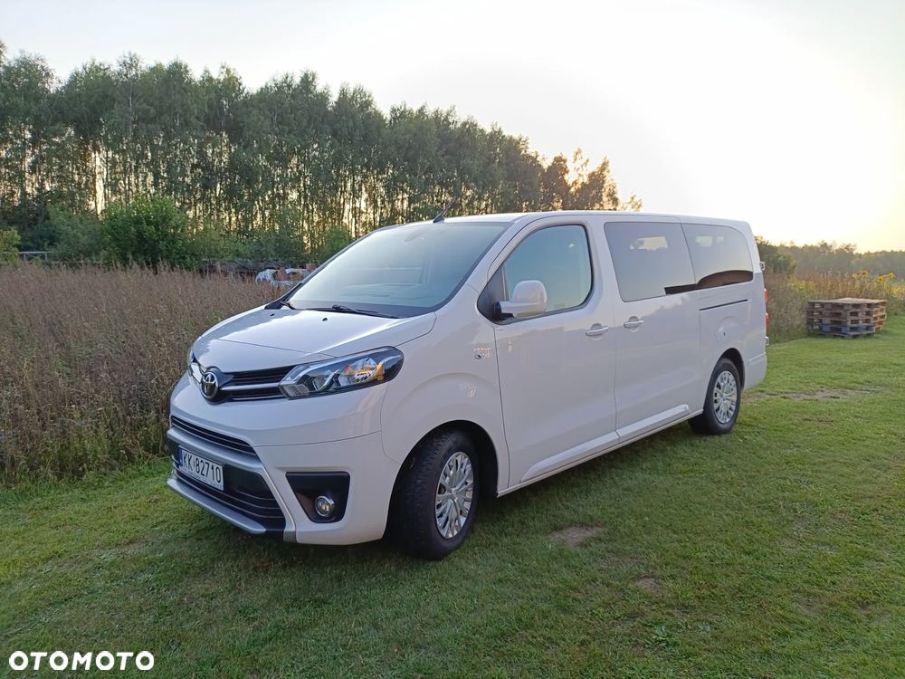 Toyota ProAce Kombi 2.0 D-4D Long 2,8t - 3