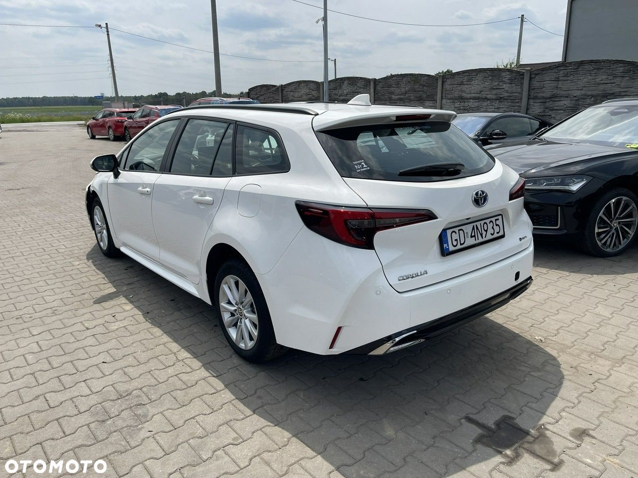 Toyota Corolla - 2