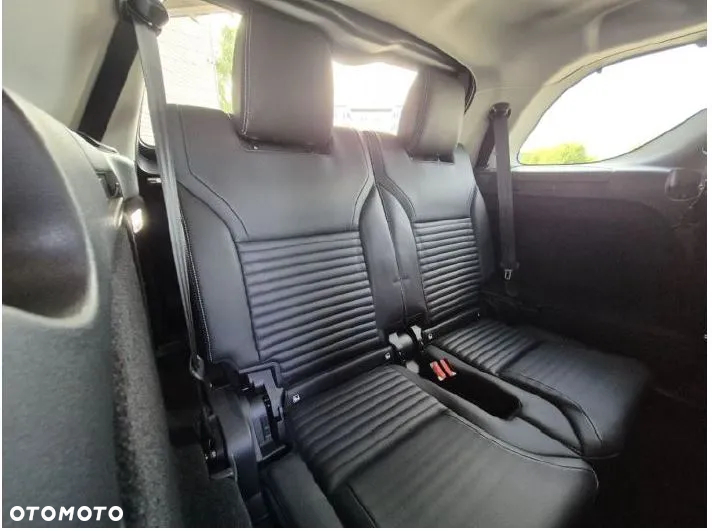 Land Rover Discovery - 5