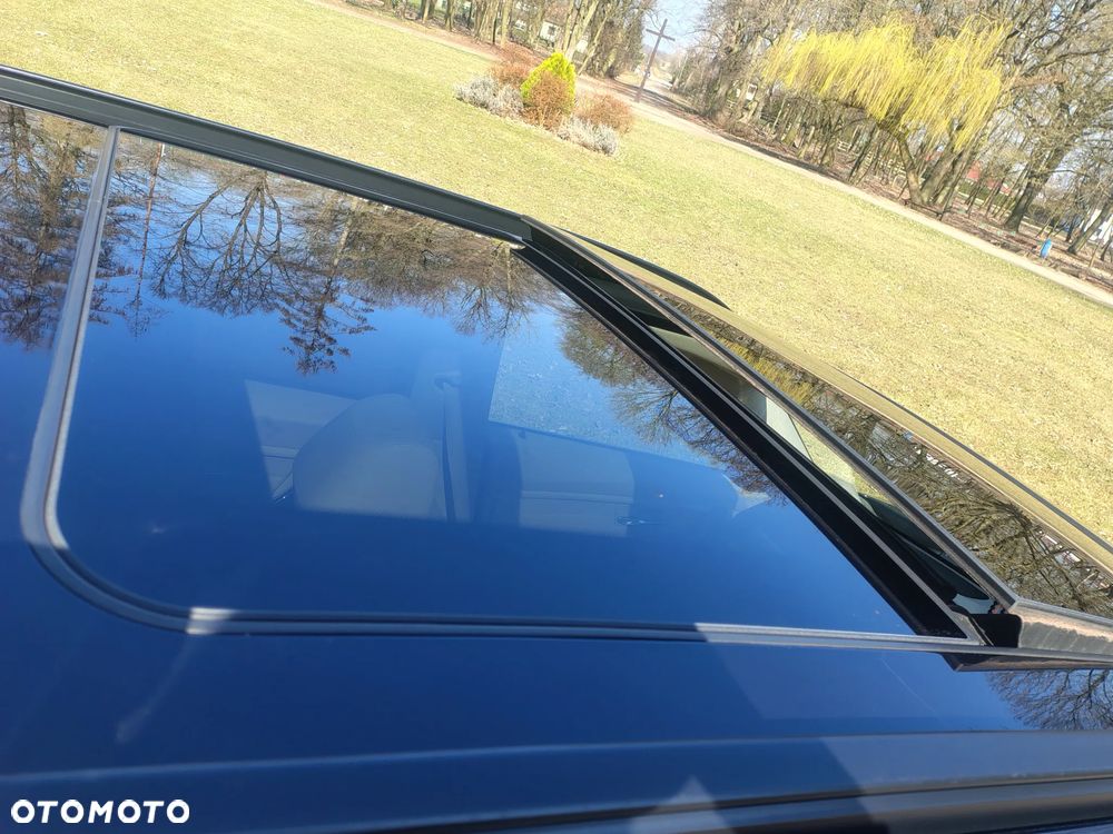 BMW Seria 3 320d xDrive - 11