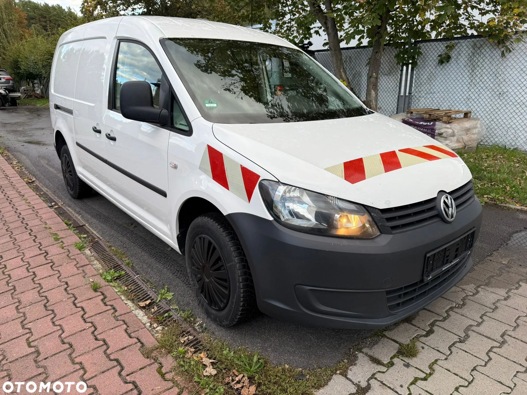 Volkswagen Caddy - 1