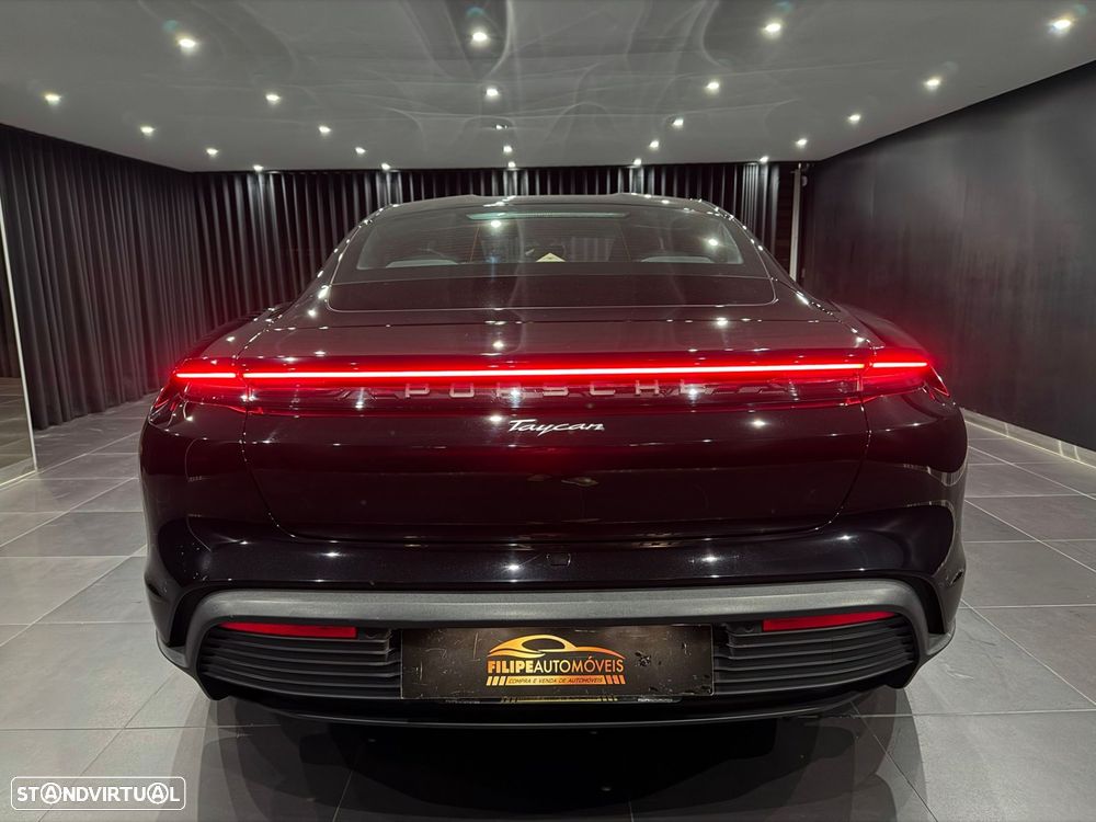 Porsche Taycan Standard - 7
