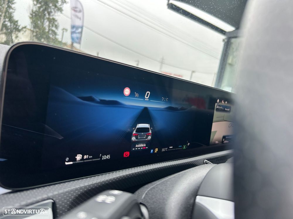 Mercedes-Benz A 200 - 35