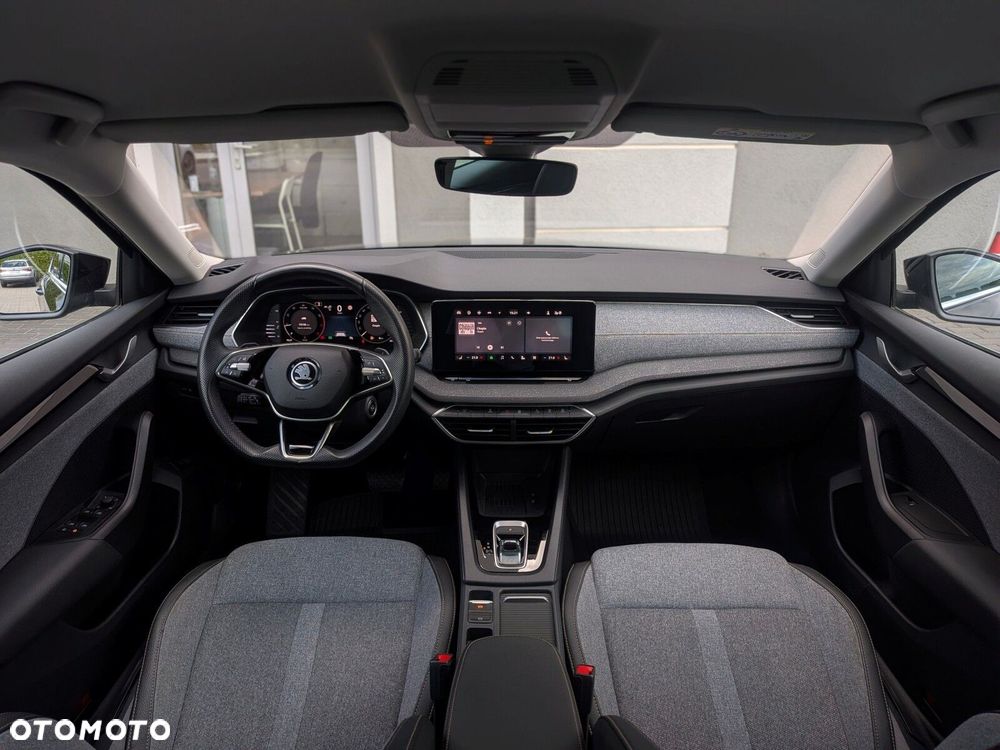 Skoda Octavia 1.5 TSI mHEV Selection DSG - 14
