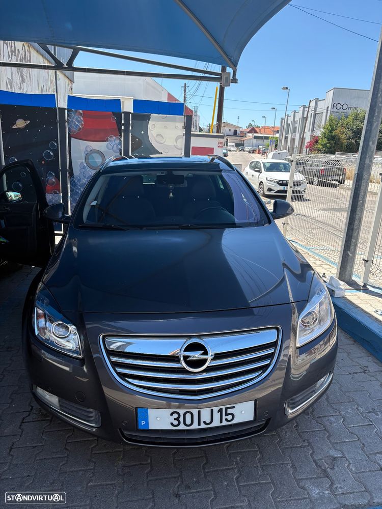Opel Insignia Sports Tourer 2.0 CDTi Cosmo - 2